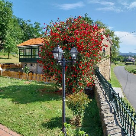 Villa Casa Galipendre à A Estrada Extérieur photo